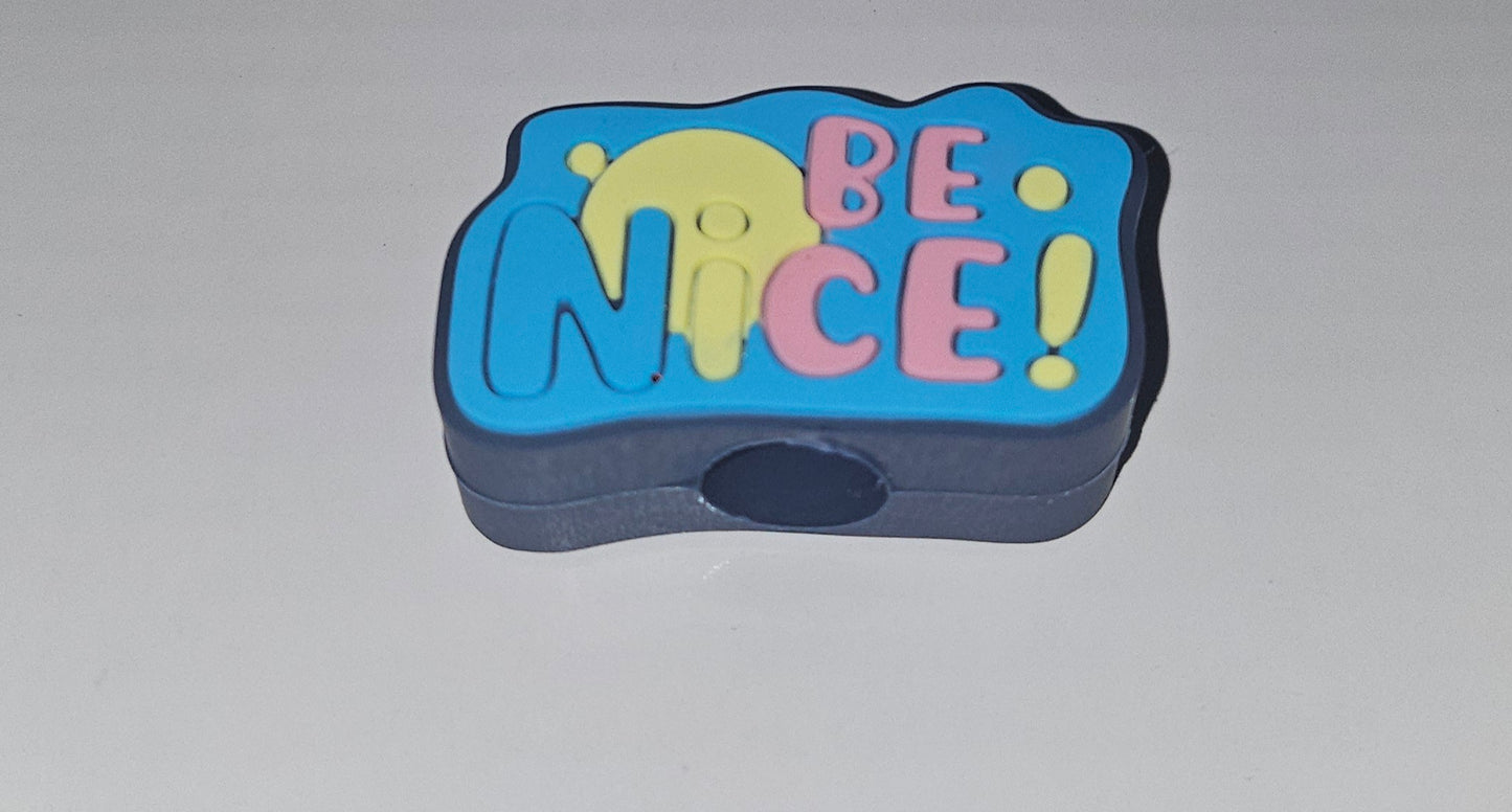 Good Vibes/Peace Sign Topper