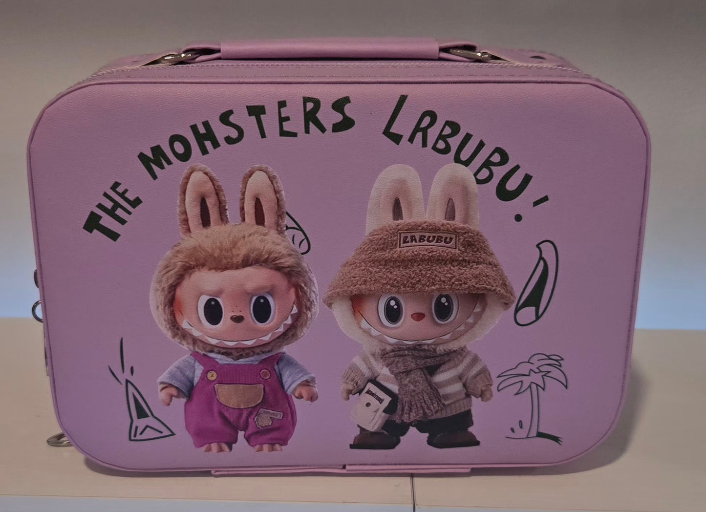 Labub makeup box